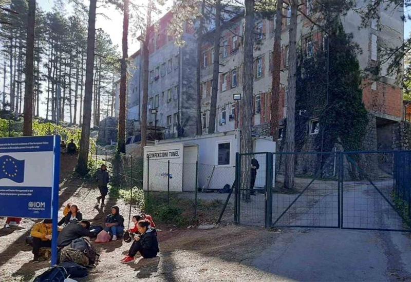 Migrantski kamp potpuno zatvoren, koristi se kao karantena 